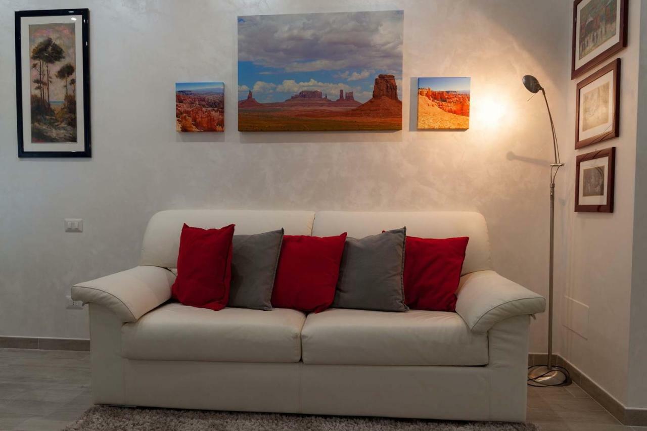 M&M House Apartment Rome Bagian luar foto