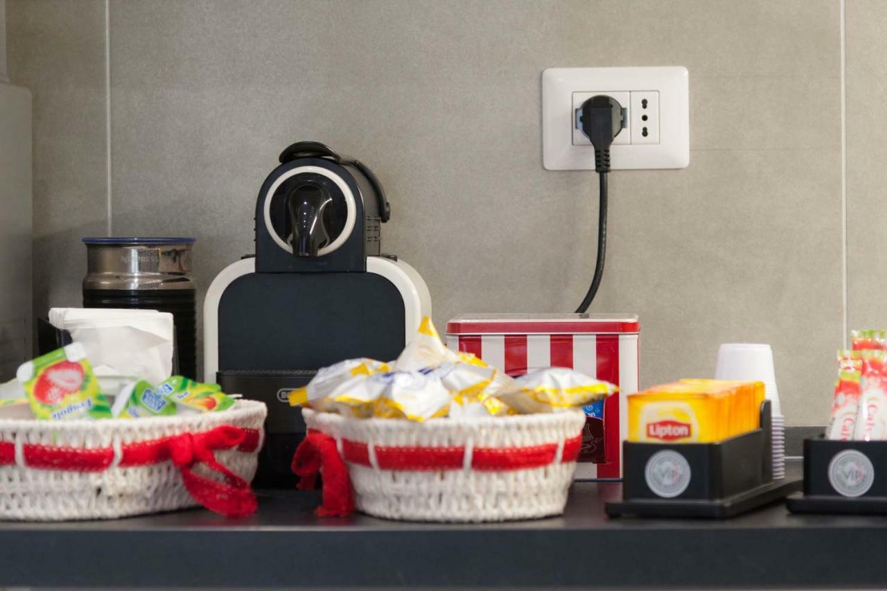 M&M House Apartment Rome Bagian luar foto